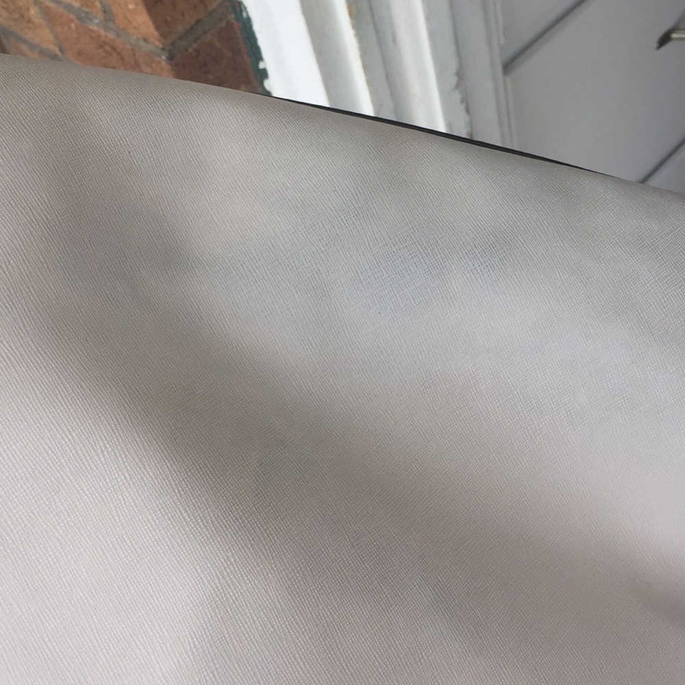 Michael Kors LG Hamilton creme/white bag